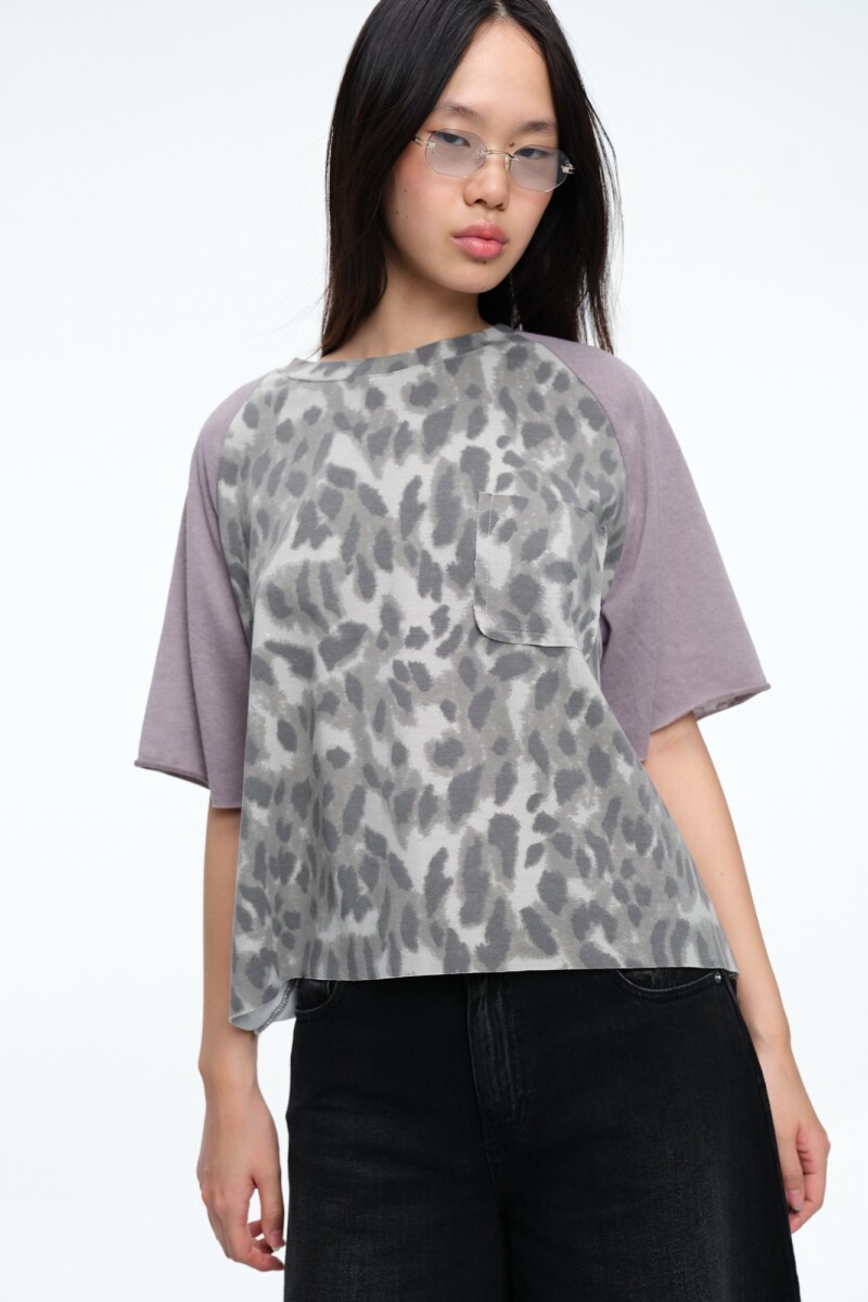 REMERA Gris