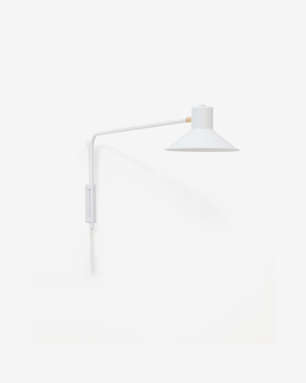 Aplique de Pared Aria de acero con acabado blanco
