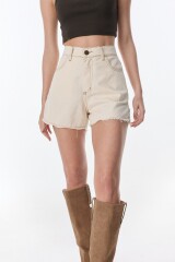 Short Coralina Crudo