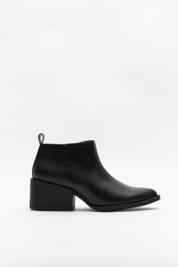 ZAPATO TROPOS Negro