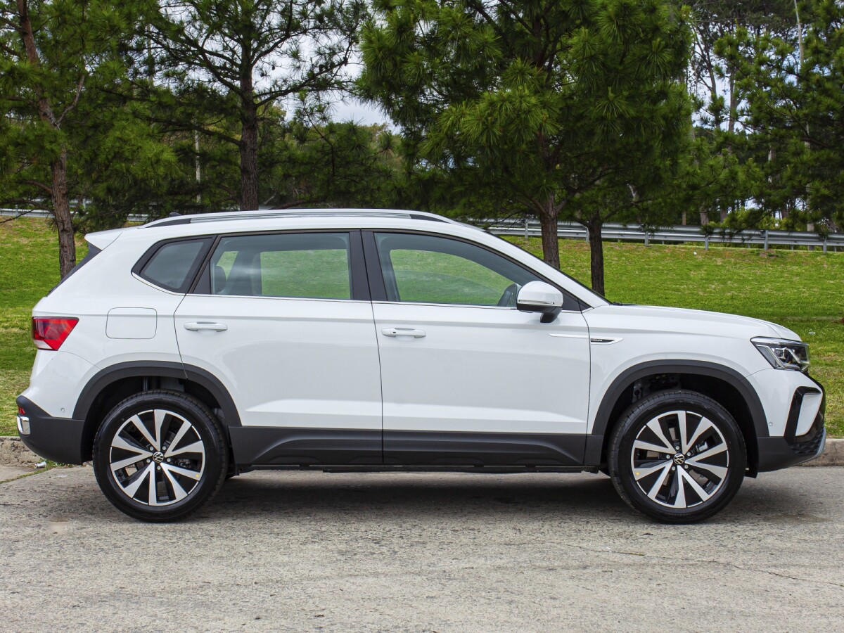 Volkswagen Taos 1.4T Highline | Permuta / Financia Volkswagen Taos 1.4T Highline | Permuta / Financia