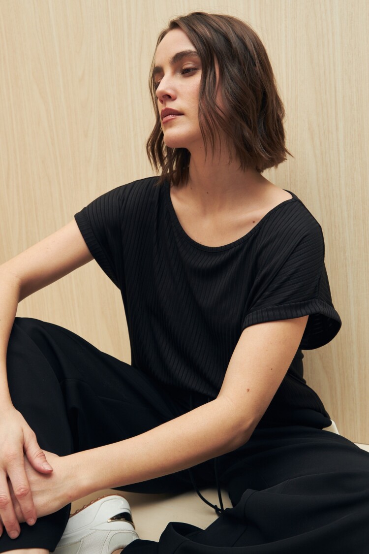 REMERA MANUEL Negro