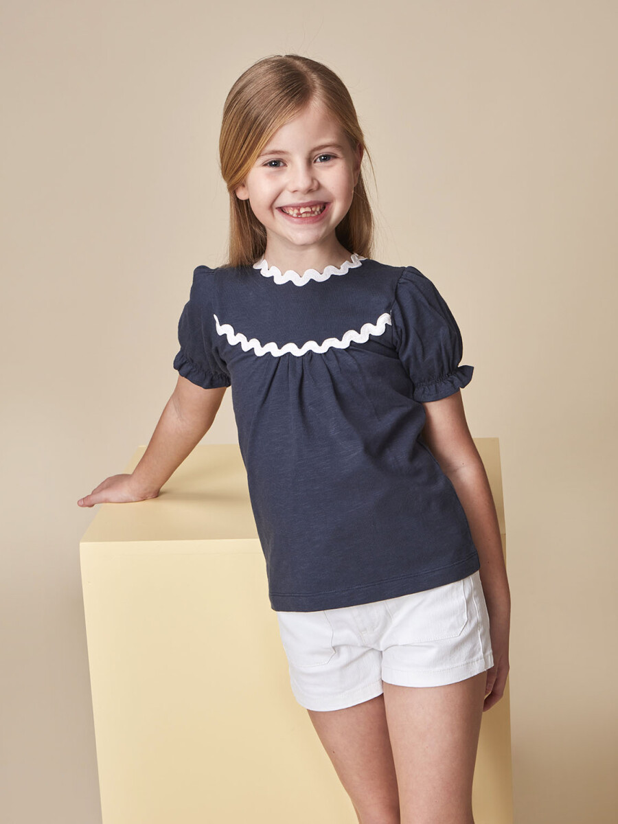 Camiseta Con Detalle De Ondas A Contraste Azul