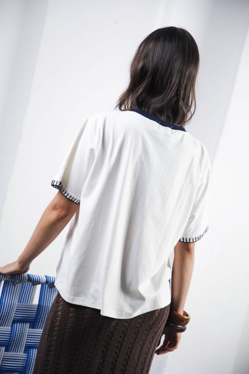 Remera OASIS Crudo