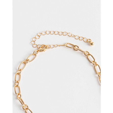 Collares Cortos Con corazón Dorado