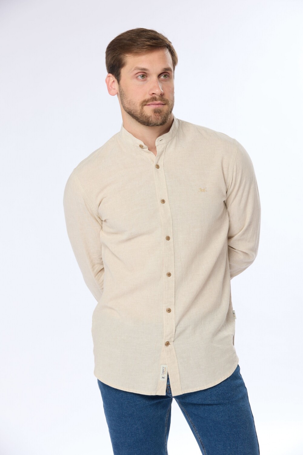 CAMISA DE LINO CUELLO MAO Beige