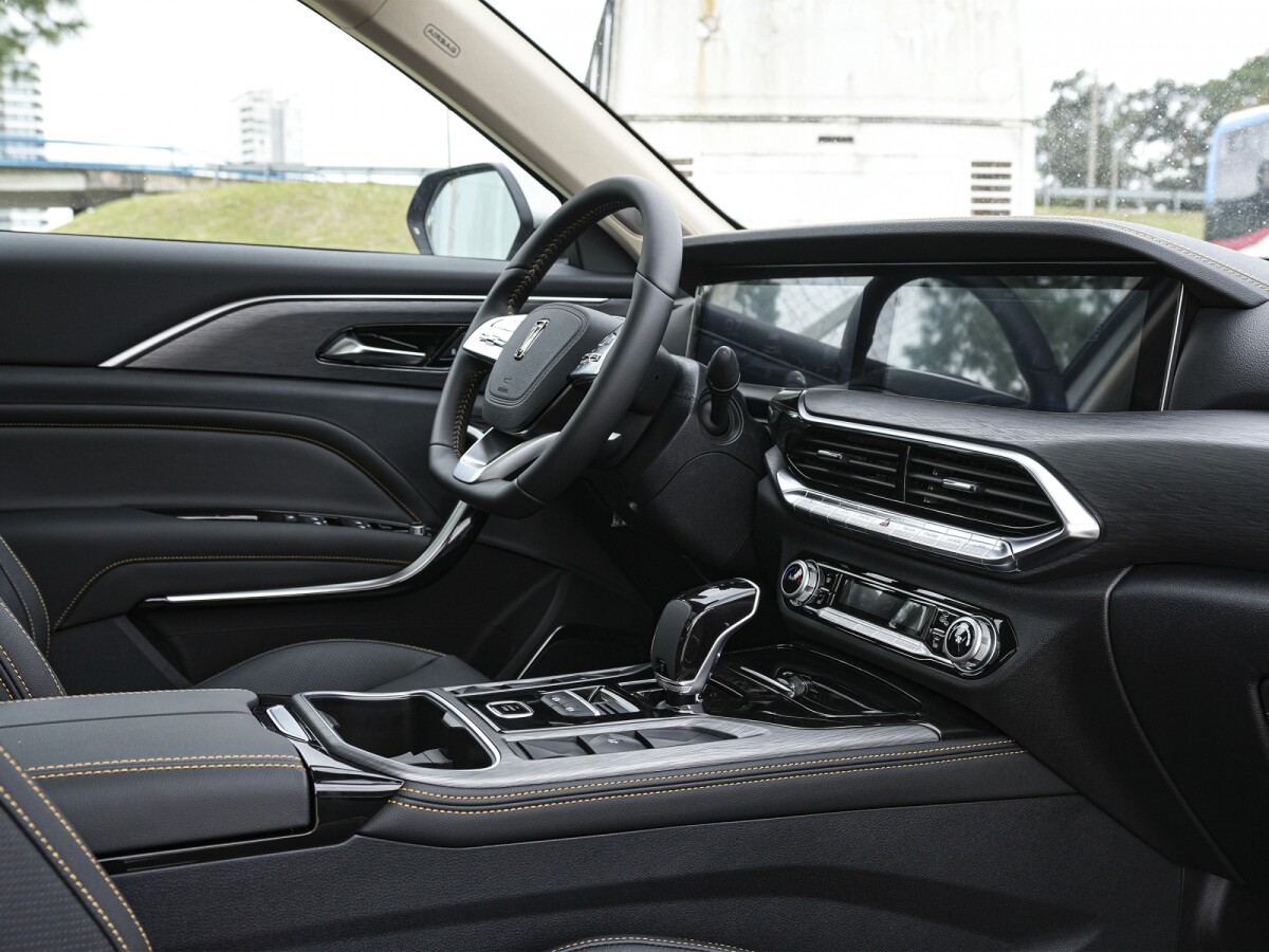 Bestune T77 Luxury 1.5 2026 0KM | Permuta / Financia Bestune T77 Luxury 1.5 2026 0KM | Permuta / Financia