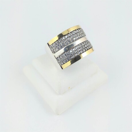 Anillo de plata 925 con detalles en double de oro 18Ktes, circonias. Modelo, CAPRI. Anillo de plata 925 con detalles en double de oro 18Ktes, circonias. Modelo, CAPRI.