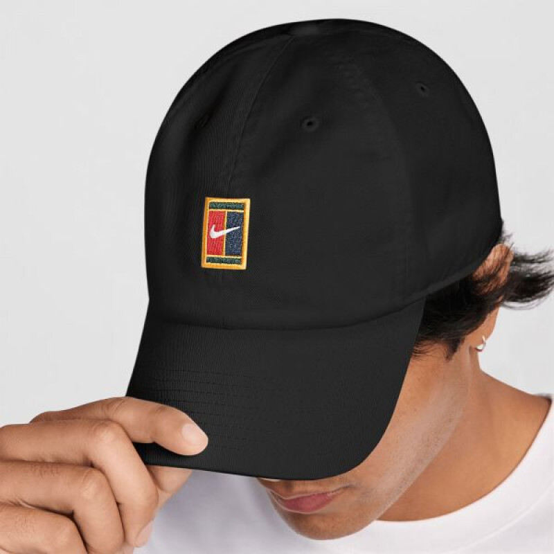 Kepis Nike IQ1321010 Kepis Nike IQ1321010
