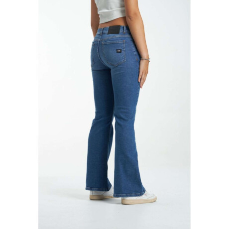 Jean Larisa Mid Blue W24
