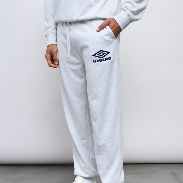 PANTALÓN JOGGER ICONIC Umbro Hombre 05m