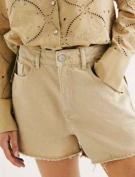 SHORT DE JEAN EN CINTURA MEDIA BEIGE