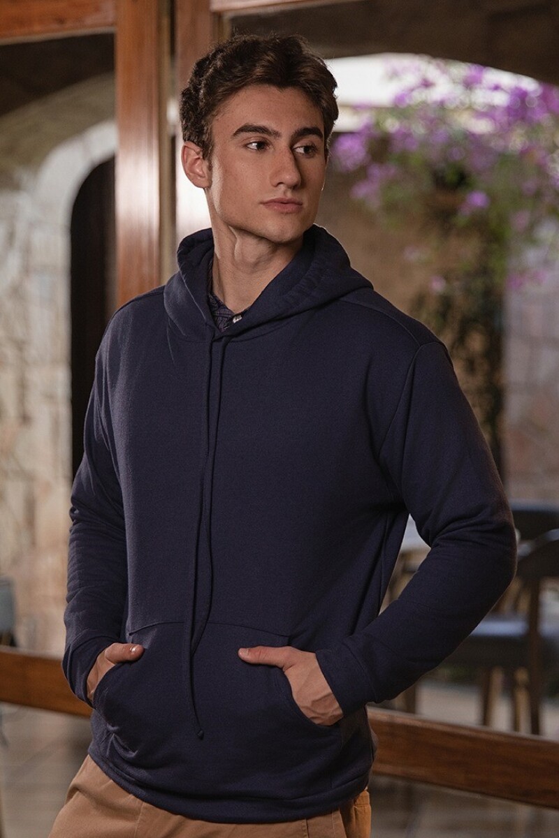 Buzo con Capucha. Buzo con Capucha.