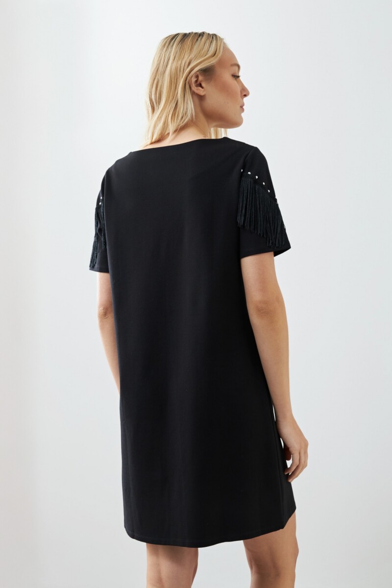 Vestido con flecos negro