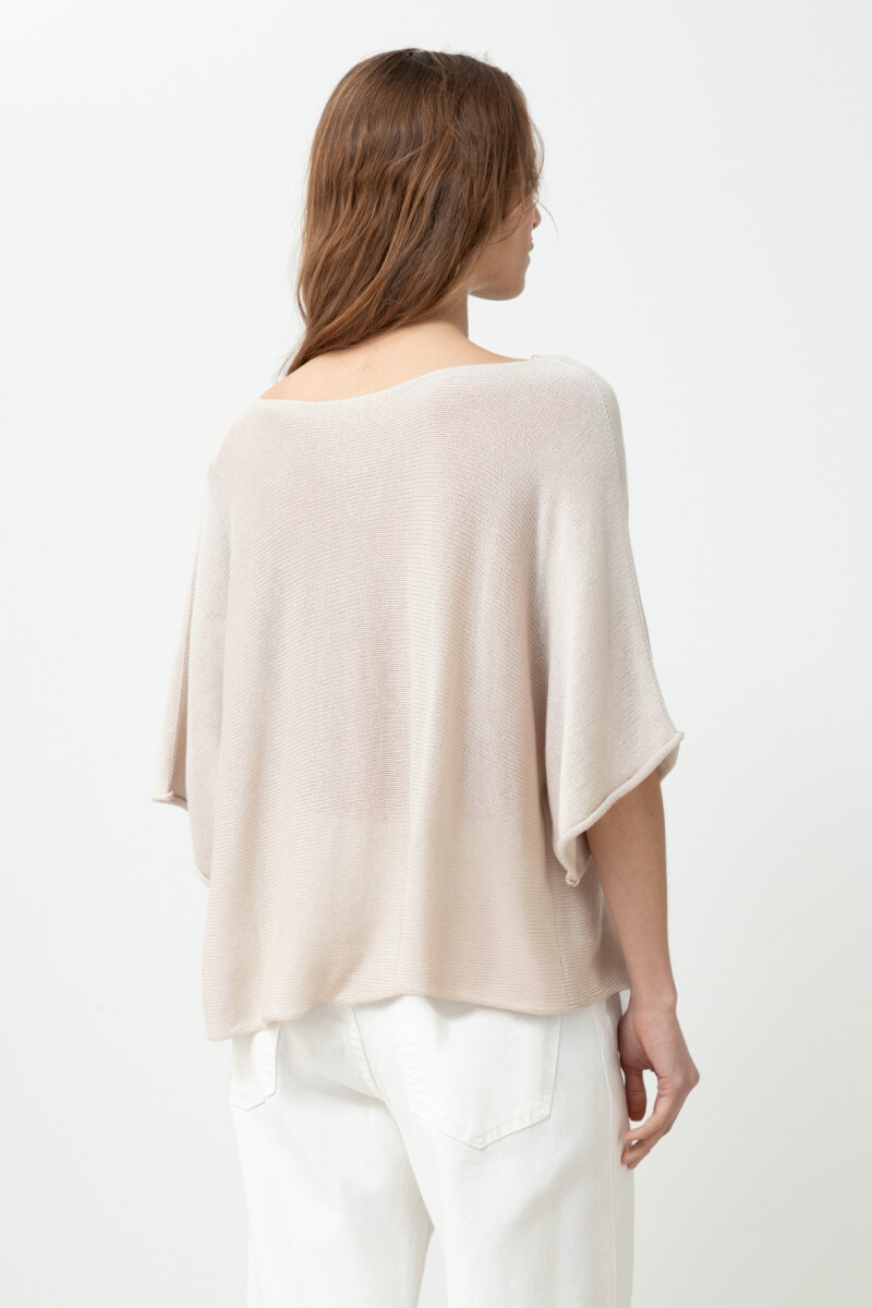 Sweater oversized escote V beige