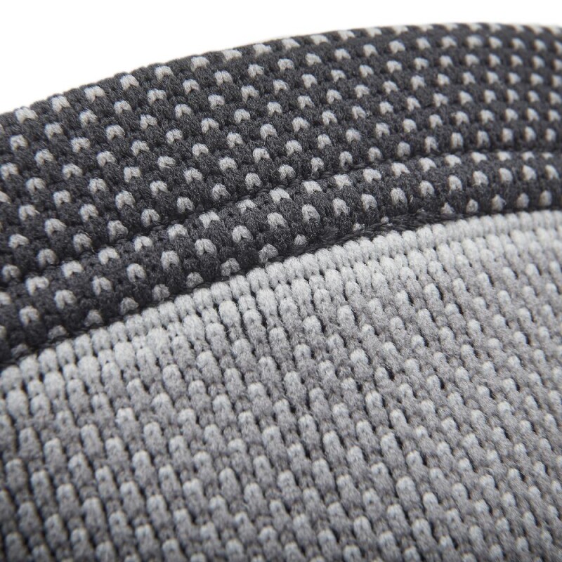 Muñequera Deportiva Estabilizadora Adidas (Logo Nuevo) Gris