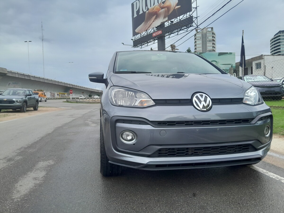 Volkswagen Up Move 1.0 Extra Full | Permuta / Financia Volkswagen Up Move 1.0 Extra Full | Permuta / Financia