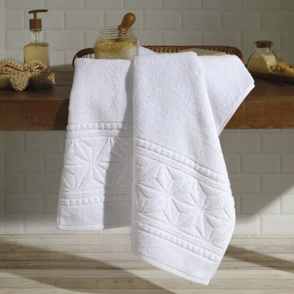 Toalla Mano Comfort Dohler 100% Algodón 50 x 90 cm - FJ-7150 