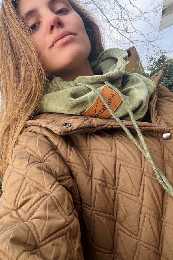 Plush Neck Verde Musgo