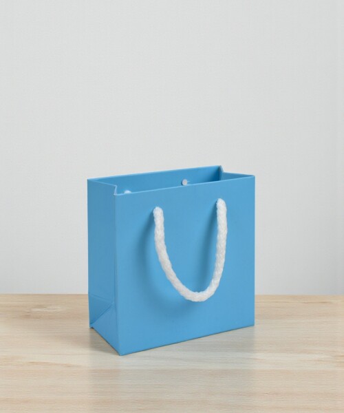 Bolsa cartulina 10x05x10 cm CELESTE