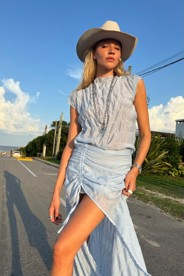 Conjunto Mosqueta Celeste