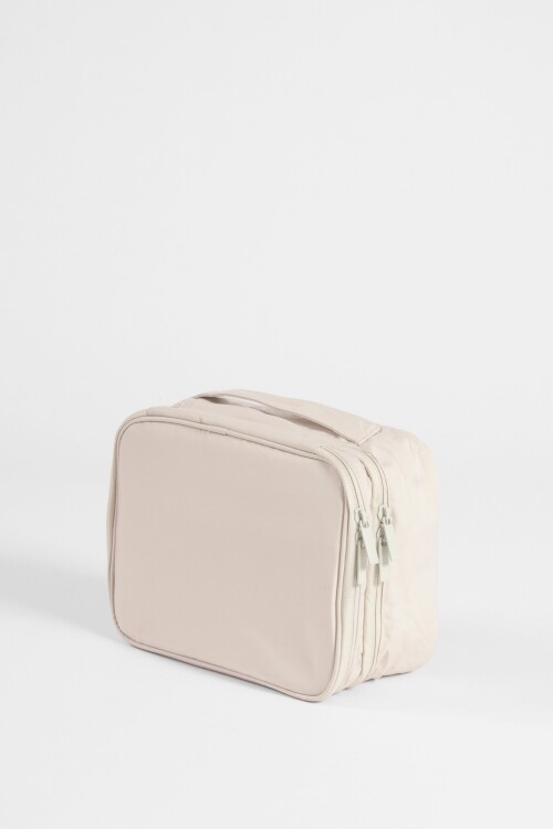 Estuche de viaje con compartimentos crudo