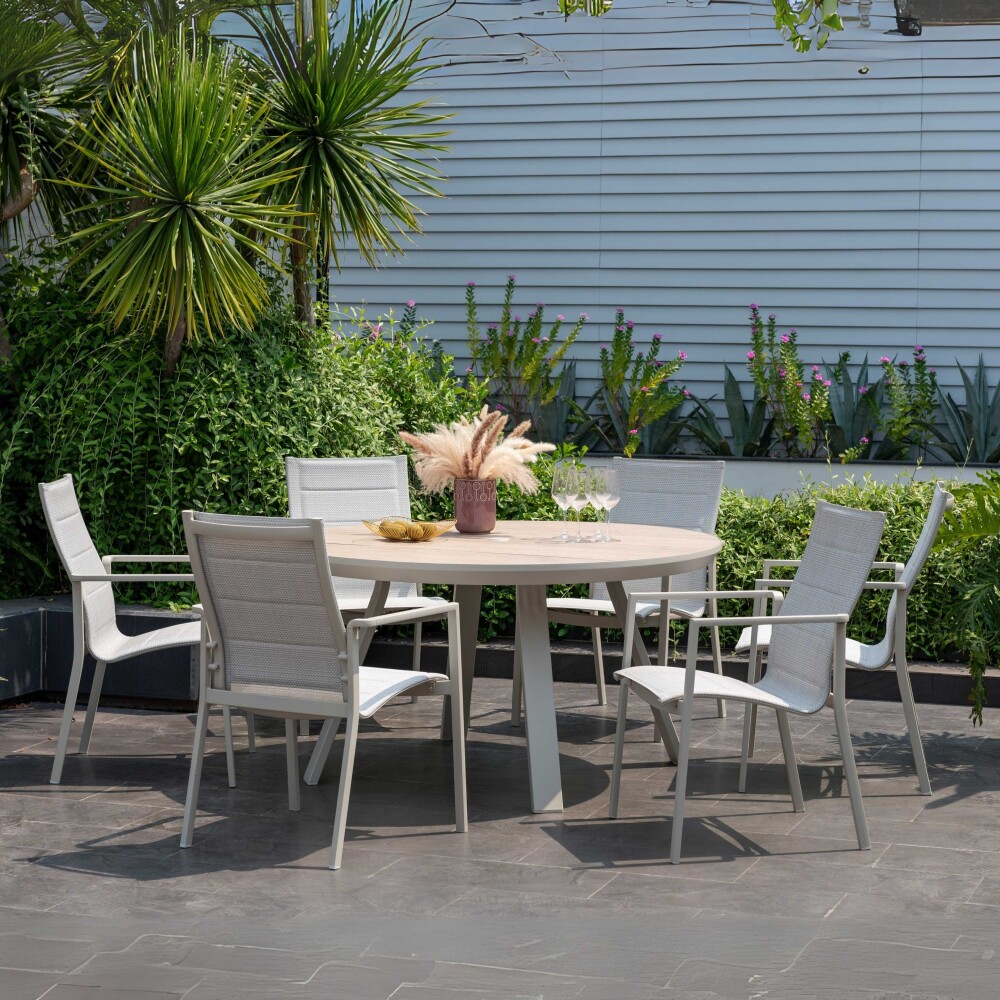 Mesa redonda de Patio Diámetro 141cm - Urbanite Beige