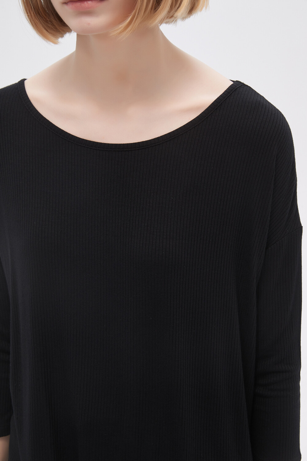 Remera Capachoas Negro