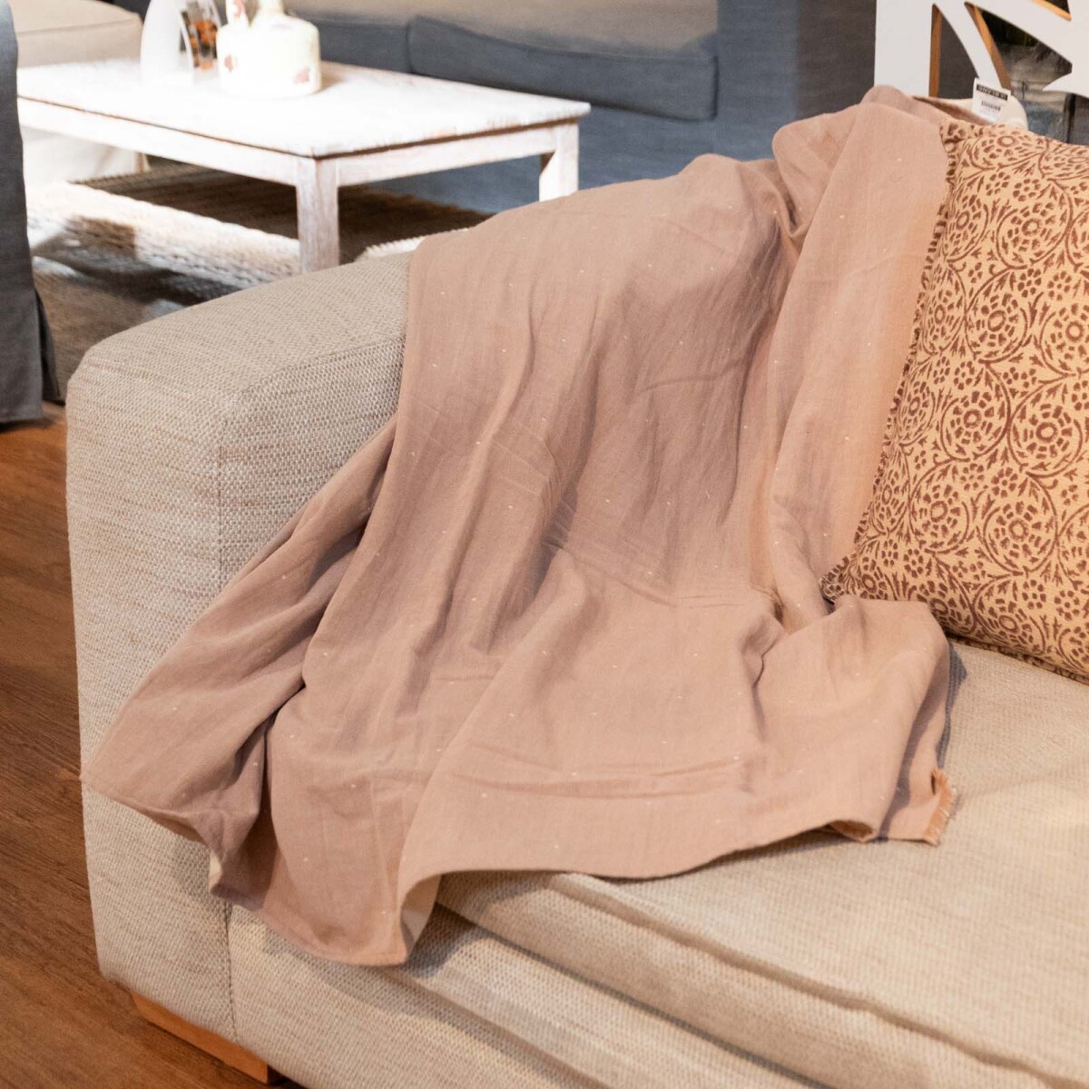 THROW - LINO-Y-ALGODON TEJIDO GAUZE 