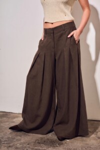 Pantalon Con Lino Safari