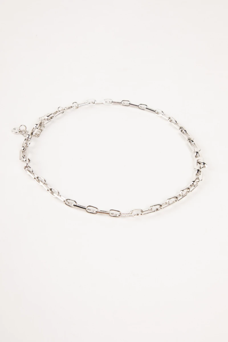COLLAR VARSKA Plateado