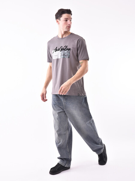 REMERA SLIM EDESSA VARIANTE 1