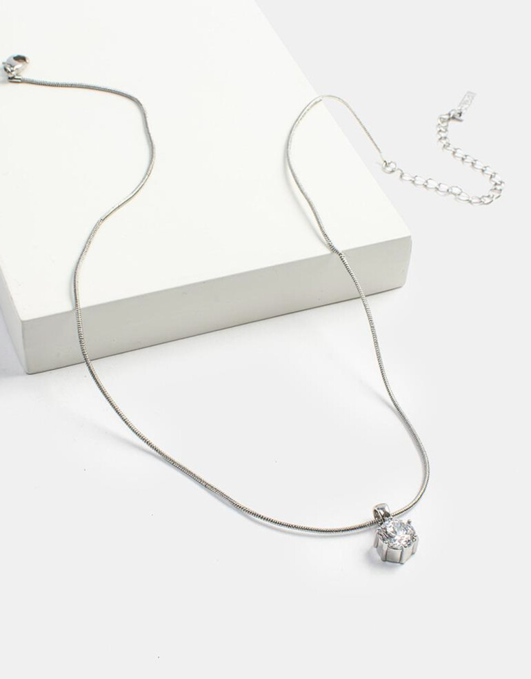 Cadena Corta con Dije Strass Cadena Corta Dije Strass - Plateado Rodio