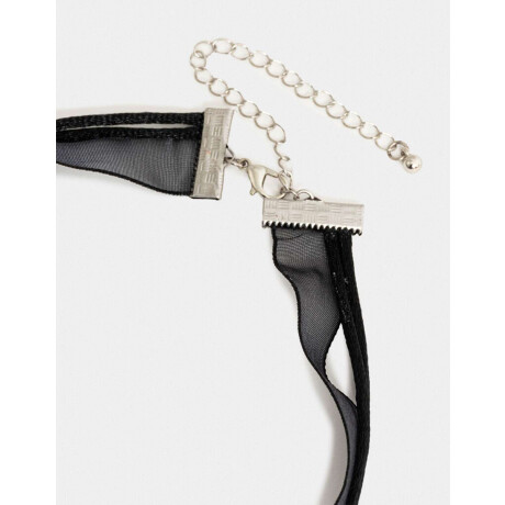 Choker Cinta Con Mariposa Plateado