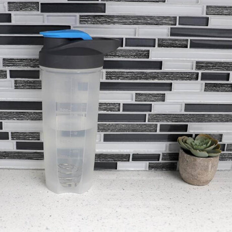 Botella Shaker Mezcladora Vaso Deportivo 700ml Bot003001