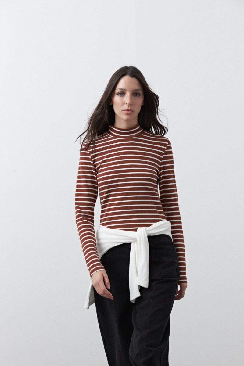 POLERA SAMUEL Marrón Corteza