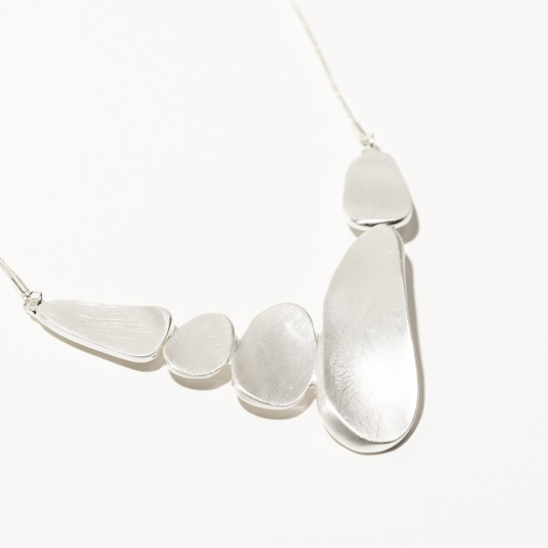 COLLAR ISMENA PLATEADO COLLAR ISMENA PLATEADO