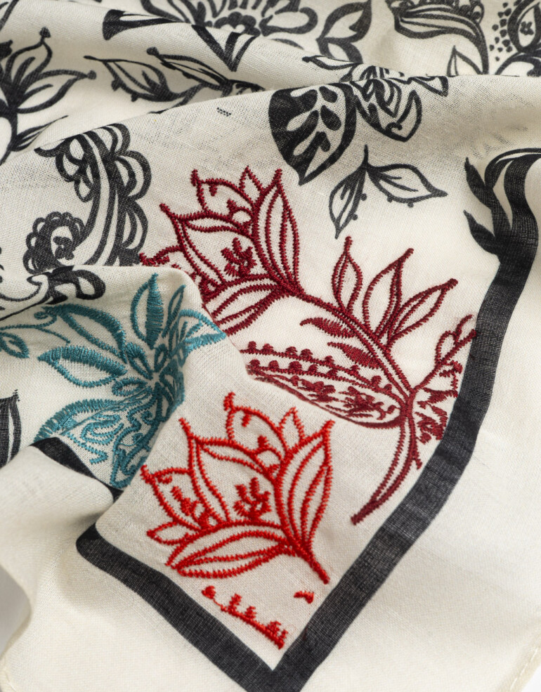 Pañuelos Raso Algodón Bulgaros Pañuelo De Estampado De Bulgaros Y Bordado - Combinacion Multicolor