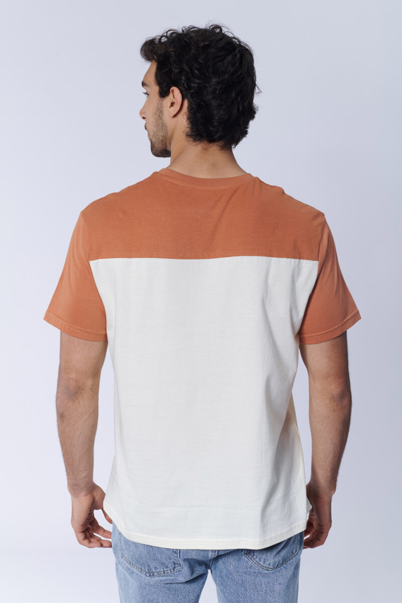Remera bloque Cruda