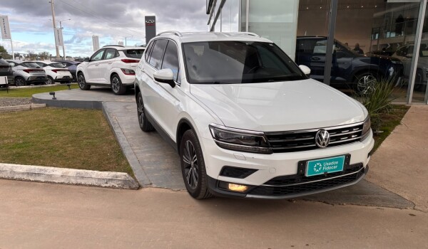 VW Tiguan 2.0 Higline 7Plz - 2018 VW Tiguan 2.0 Higline 7Plz - 2018