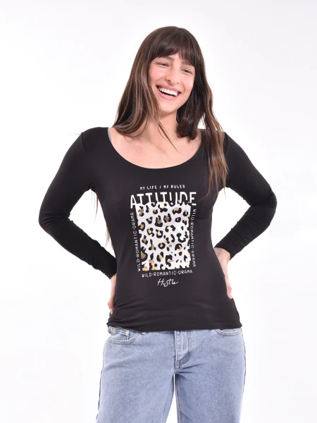 REMERA NILA VARIANTE 18