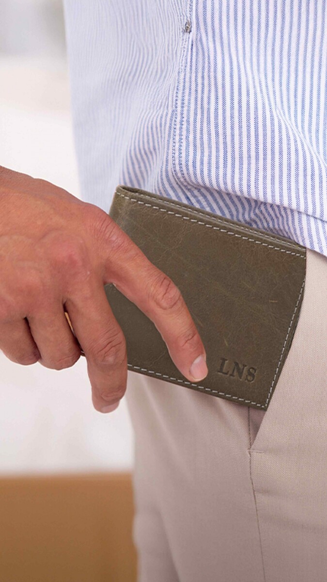 BILLETERA CUERO DICKENS - TOPO 