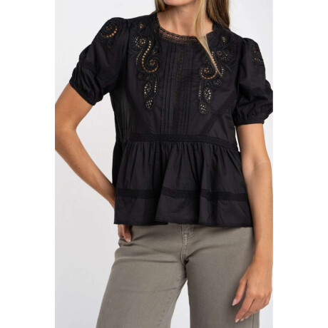 Blusa Algodon Con Encaje Negro