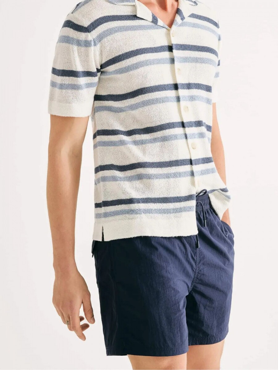 SHORT DE BAÑO CON TEXTURA - AZUL 