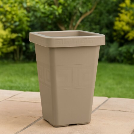 MACETA PIRAMIDAL 19,5 LITROS BEIGE BEIGE