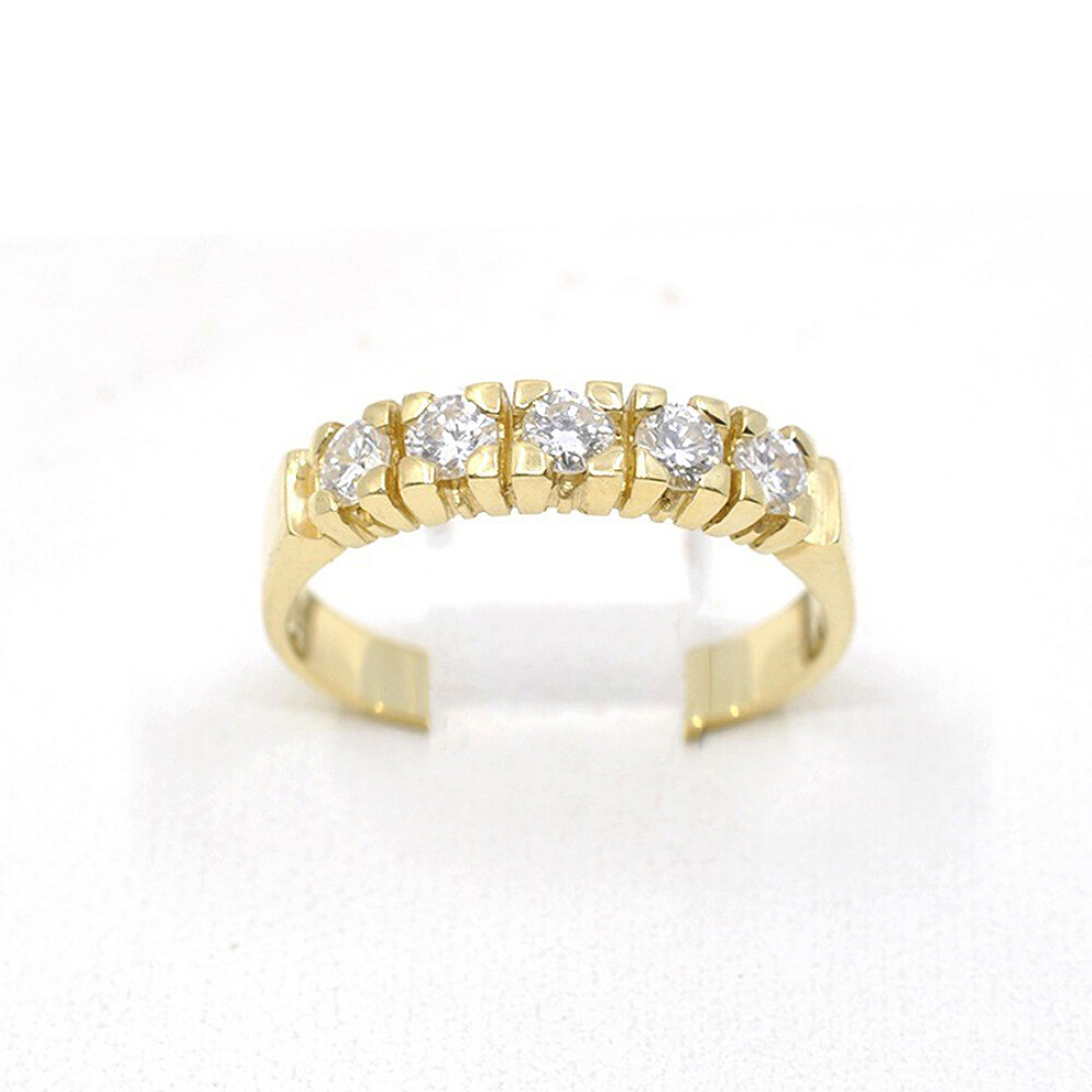 Anillo En Oro 18K Con Brillantes Anillo En Oro 18K Con Brillantes