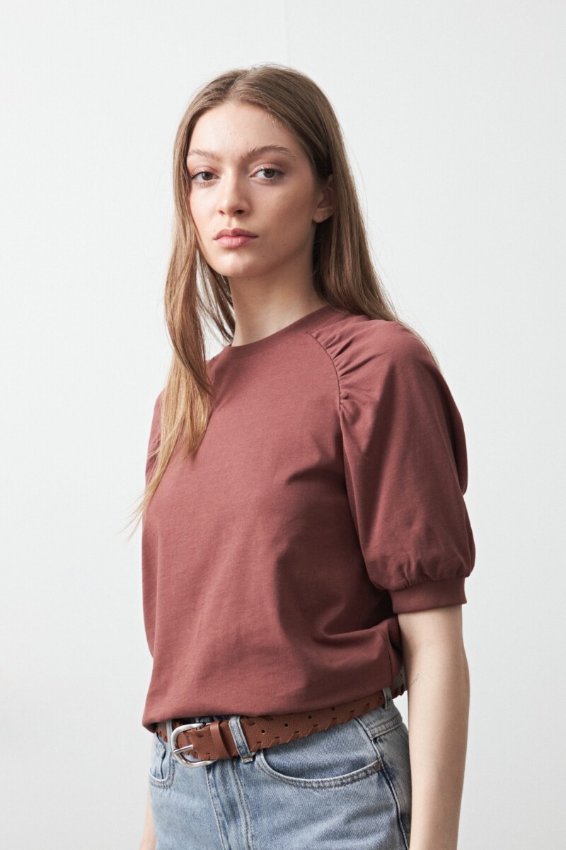 REMERA ORONJA Ladrillo