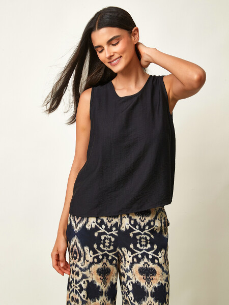 MUSCULOSA TAE NEGRO.