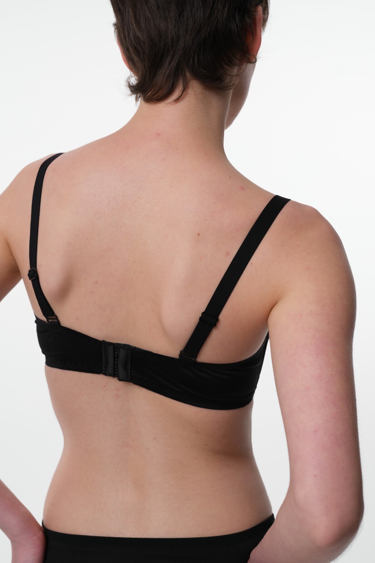 Soutien Essence Negro