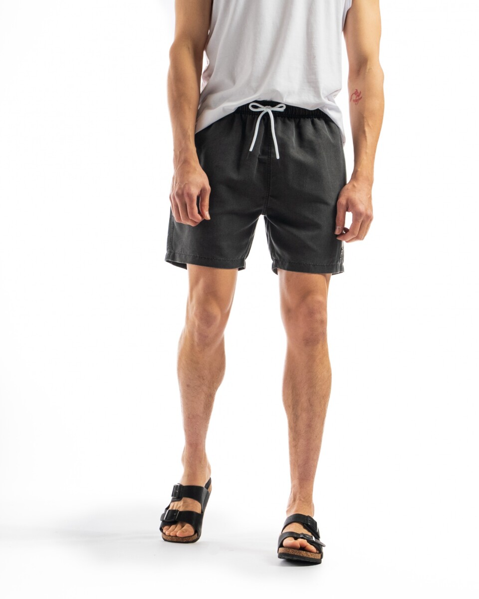 Short Liso Chipre - Negro 